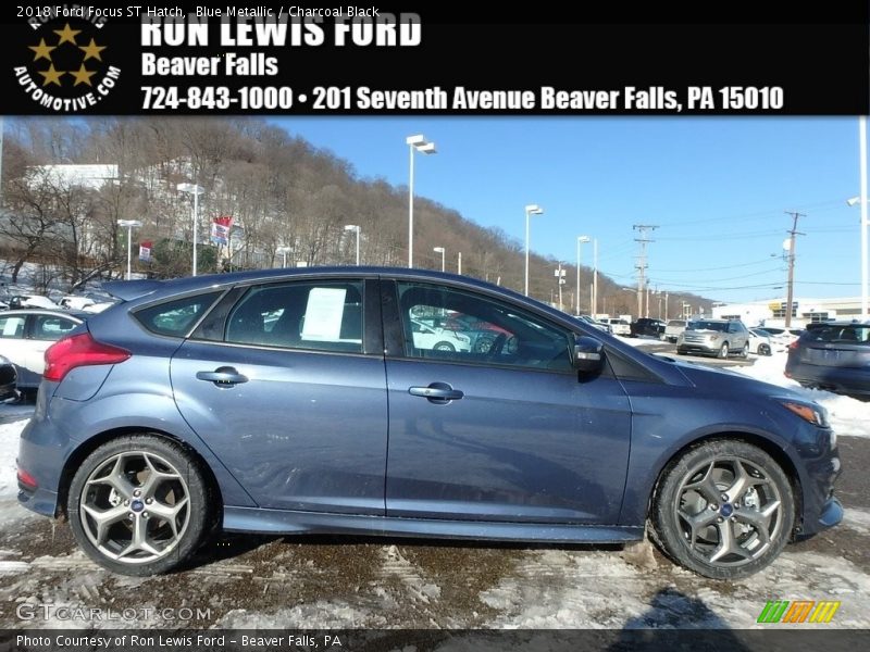 Blue Metallic / Charcoal Black 2018 Ford Focus ST Hatch