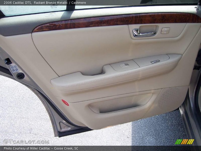 Radiant Bronze Metallic / Cashmere 2006 Cadillac DTS