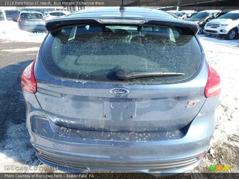 Blue Metallic / Charcoal Black 2018 Ford Focus ST Hatch