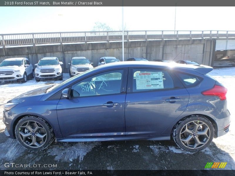 Blue Metallic / Charcoal Black 2018 Ford Focus ST Hatch