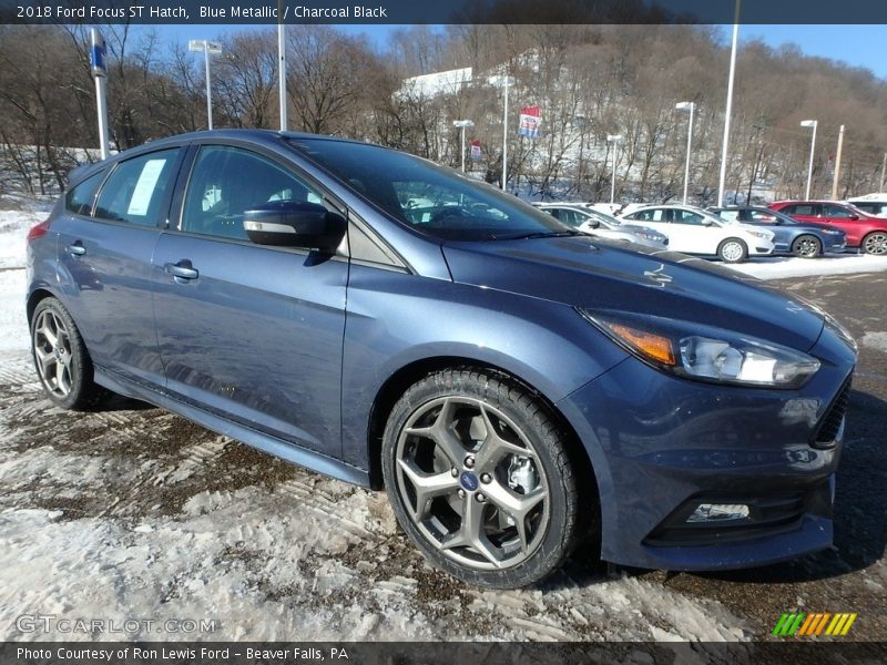 Blue Metallic / Charcoal Black 2018 Ford Focus ST Hatch