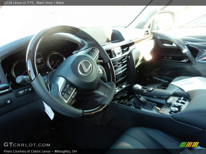 Black Onyx / Black 2018 Lexus LX 570