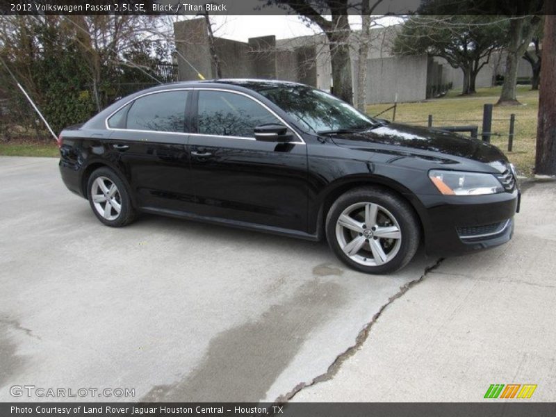 Black / Titan Black 2012 Volkswagen Passat 2.5L SE