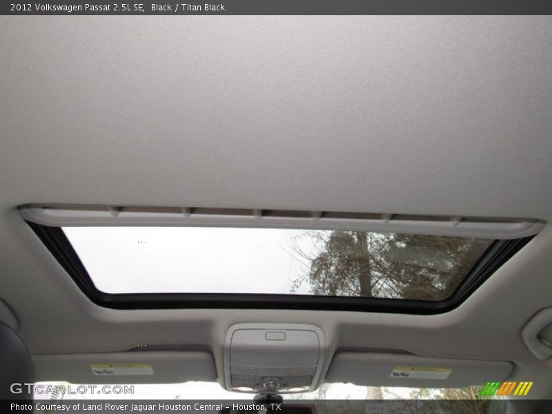 Black / Titan Black 2012 Volkswagen Passat 2.5L SE