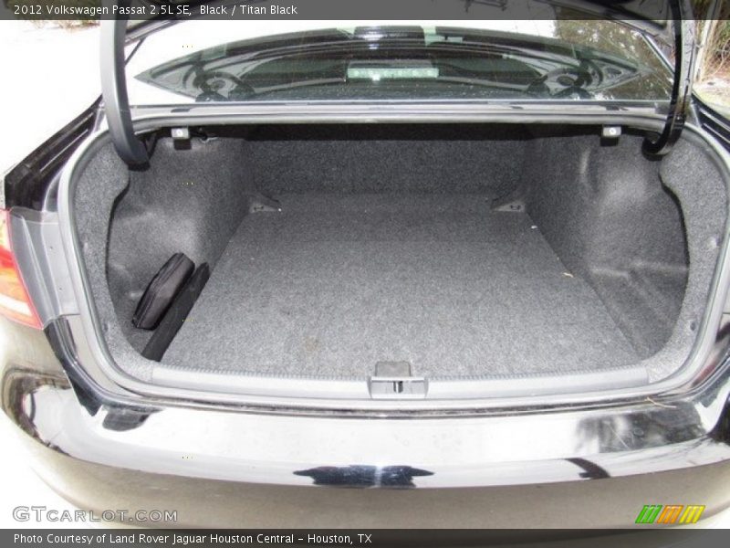 Black / Titan Black 2012 Volkswagen Passat 2.5L SE
