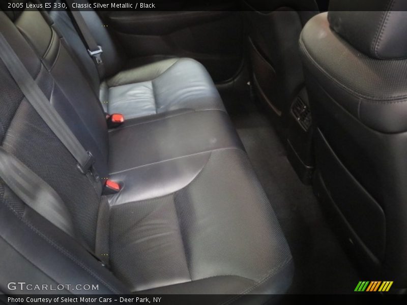 Classic Silver Metallic / Black 2005 Lexus ES 330