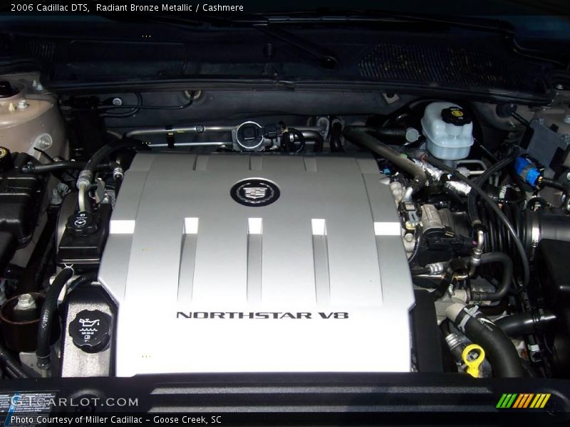 Radiant Bronze Metallic / Cashmere 2006 Cadillac DTS