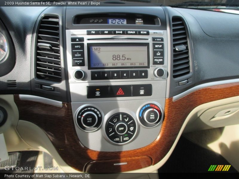 Powder White Pearl / Beige 2009 Hyundai Santa Fe SE