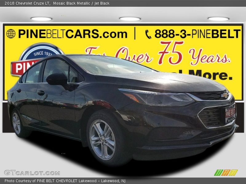 Mosaic Black Metallic / Jet Black 2018 Chevrolet Cruze LT