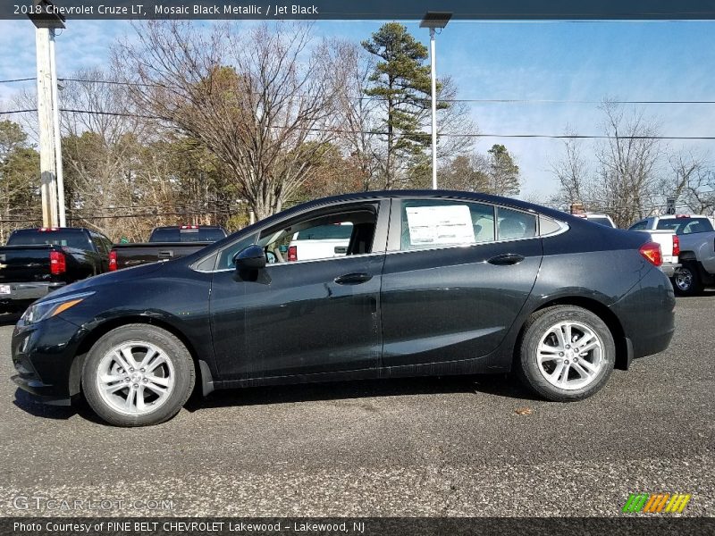 Mosaic Black Metallic / Jet Black 2018 Chevrolet Cruze LT