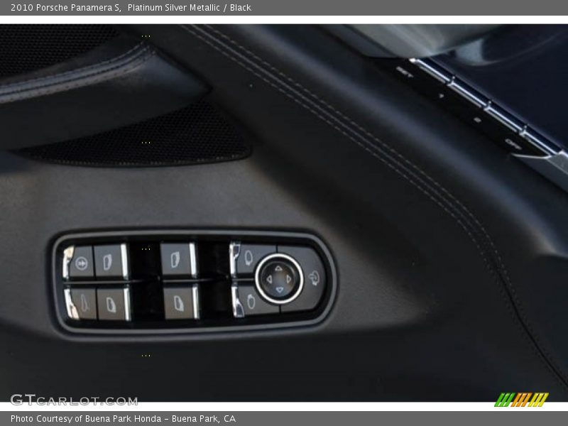 Platinum Silver Metallic / Black 2010 Porsche Panamera S