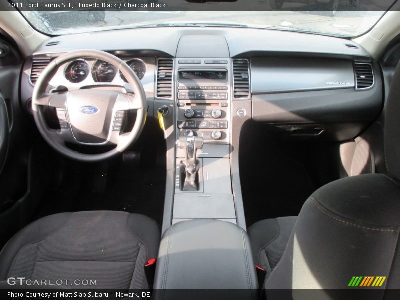 Tuxedo Black / Charcoal Black 2011 Ford Taurus SEL