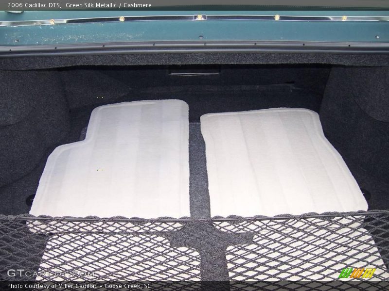 Green Silk Metallic / Cashmere 2006 Cadillac DTS