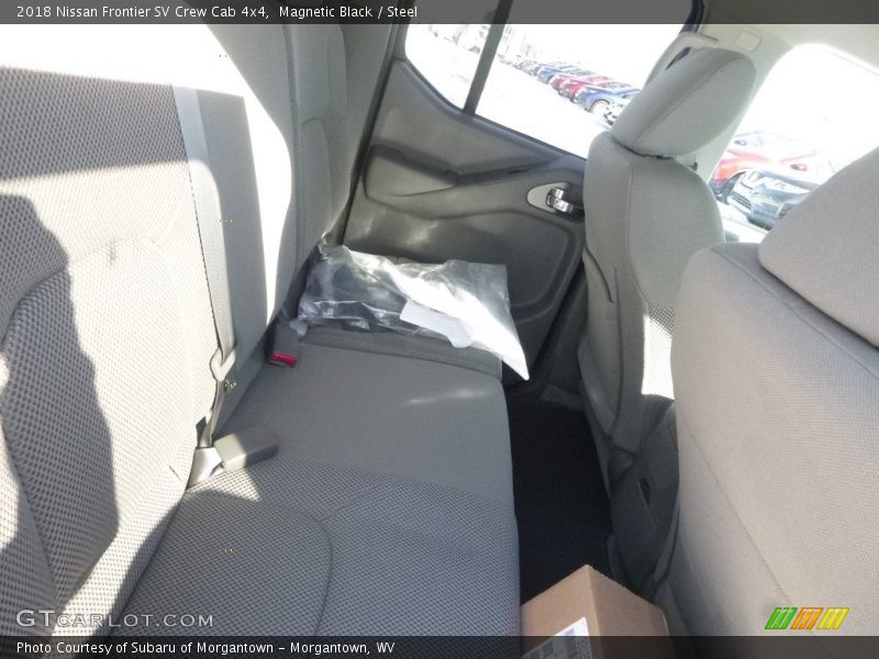 Magnetic Black / Steel 2018 Nissan Frontier SV Crew Cab 4x4