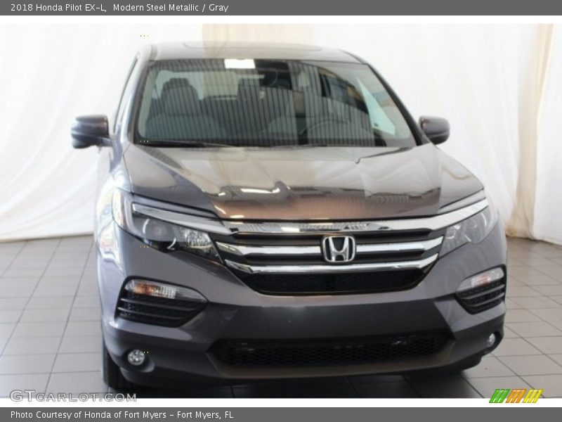Modern Steel Metallic / Gray 2018 Honda Pilot EX-L