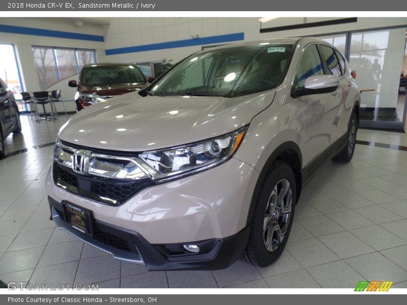 Sandstorm Metallic / Ivory 2018 Honda CR-V EX