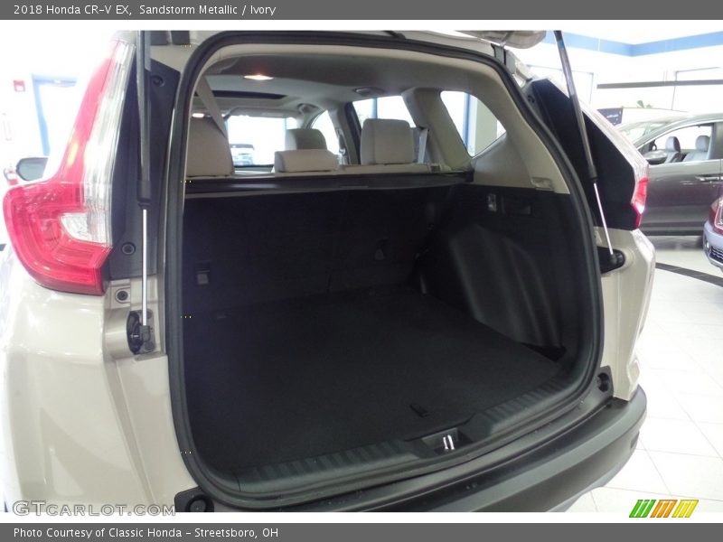 Sandstorm Metallic / Ivory 2018 Honda CR-V EX