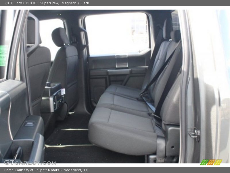 Magnetic / Black 2018 Ford F150 XLT SuperCrew
