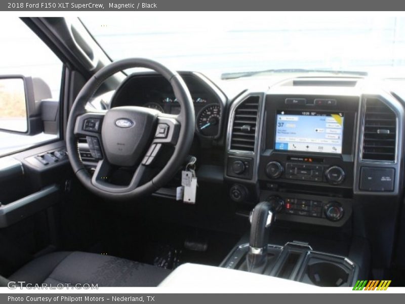 Magnetic / Black 2018 Ford F150 XLT SuperCrew