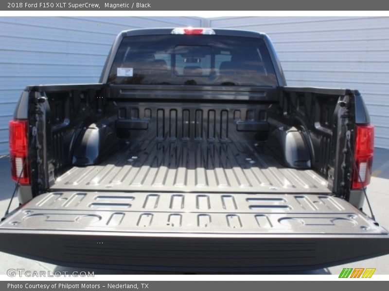 Magnetic / Black 2018 Ford F150 XLT SuperCrew