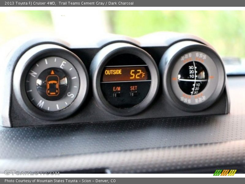 Trail Teams Cement Gray / Dark Charcoal 2013 Toyota FJ Cruiser 4WD