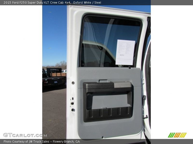 Oxford White / Steel 2015 Ford F250 Super Duty XLT Crew Cab 4x4