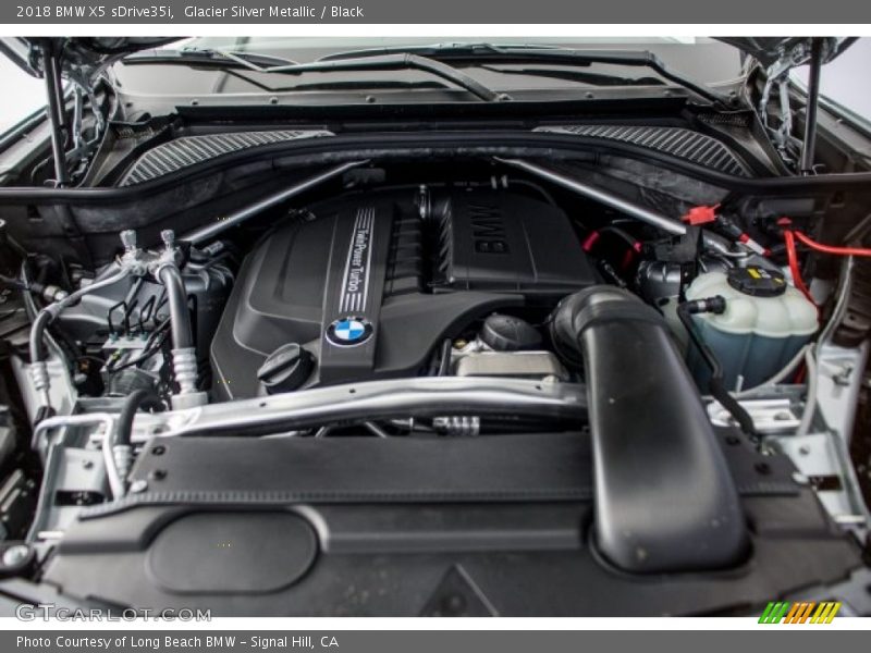Glacier Silver Metallic / Black 2018 BMW X5 sDrive35i