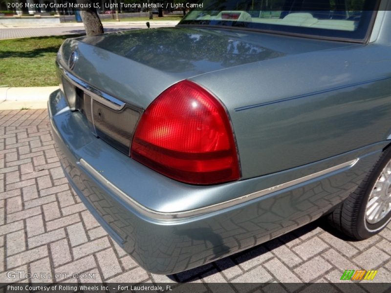 Light Tundra Metallic / Light Camel 2006 Mercury Grand Marquis LS