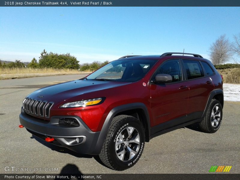 Velvet Red Pearl / Black 2018 Jeep Cherokee Trailhawk 4x4