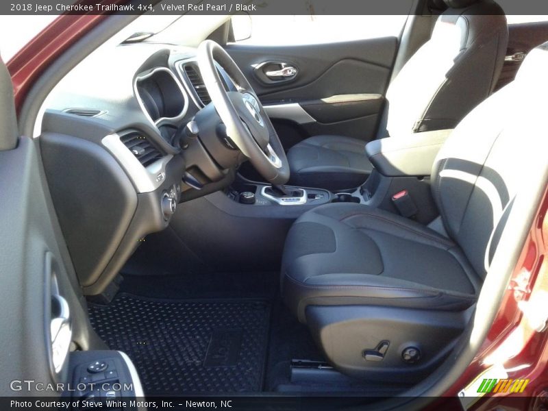 Velvet Red Pearl / Black 2018 Jeep Cherokee Trailhawk 4x4