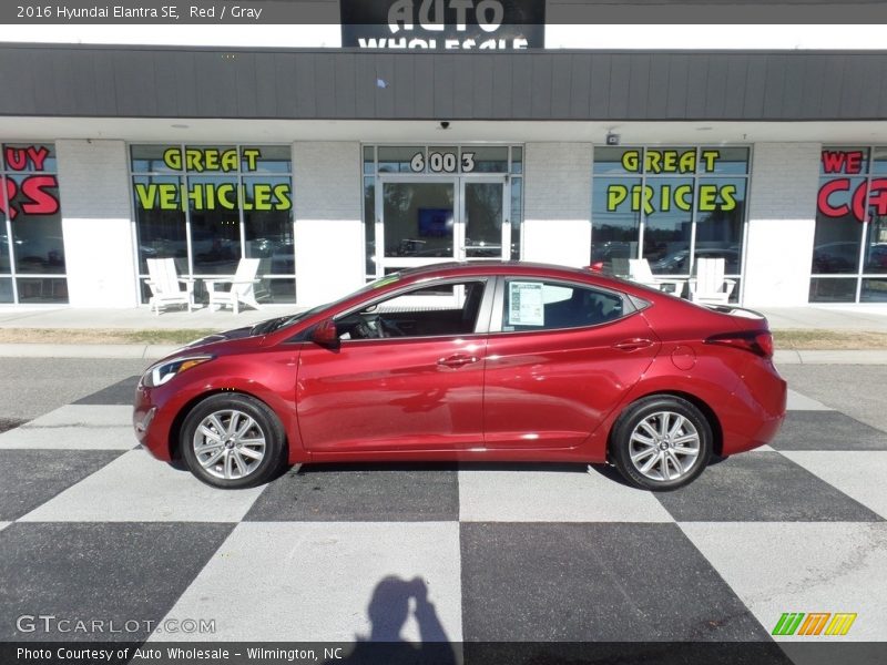 Red / Gray 2016 Hyundai Elantra SE