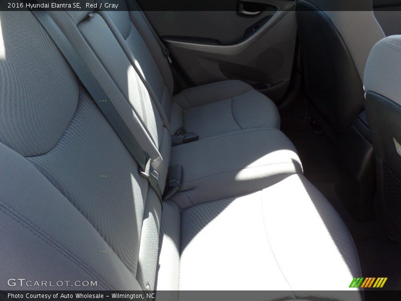 Red / Gray 2016 Hyundai Elantra SE