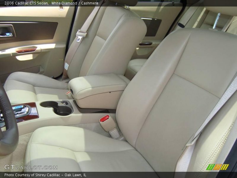 White Diamond / Cashmere 2006 Cadillac CTS Sedan