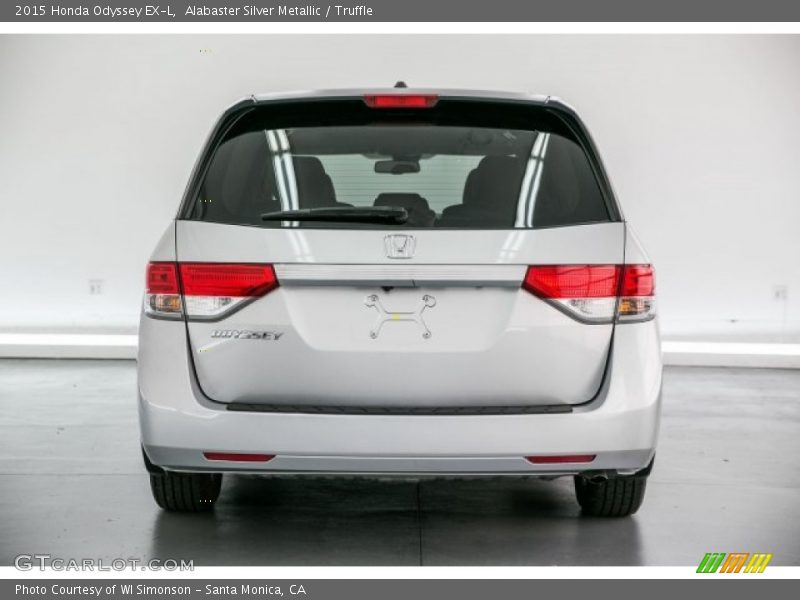 Alabaster Silver Metallic / Truffle 2015 Honda Odyssey EX-L