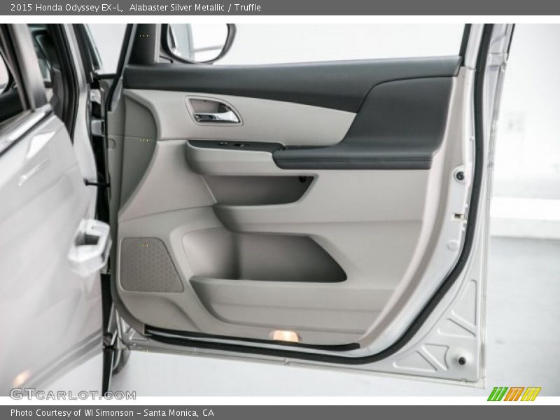 Alabaster Silver Metallic / Truffle 2015 Honda Odyssey EX-L