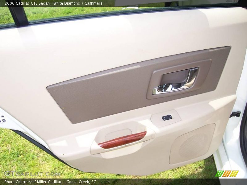 White Diamond / Cashmere 2006 Cadillac CTS Sedan