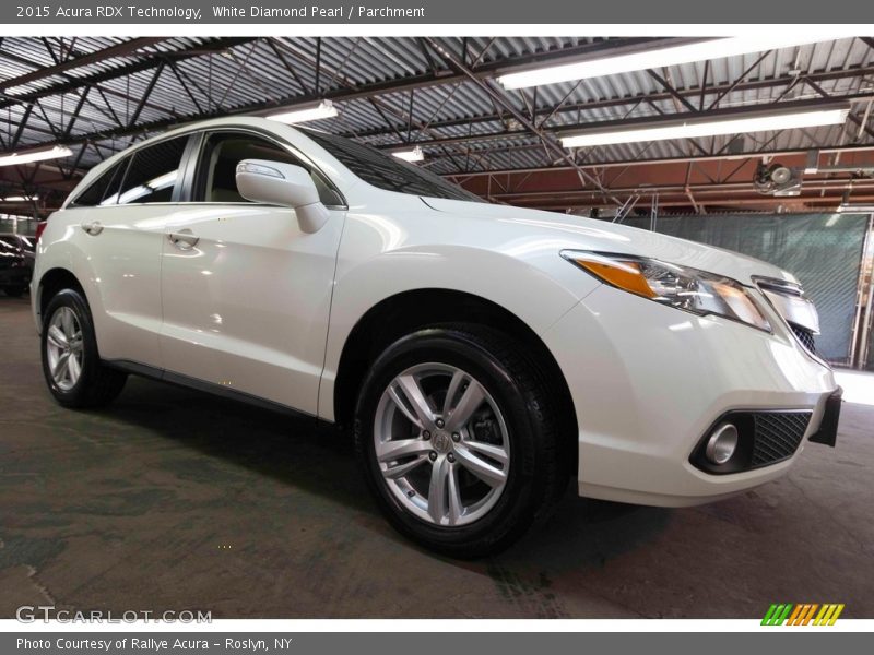 White Diamond Pearl / Parchment 2015 Acura RDX Technology