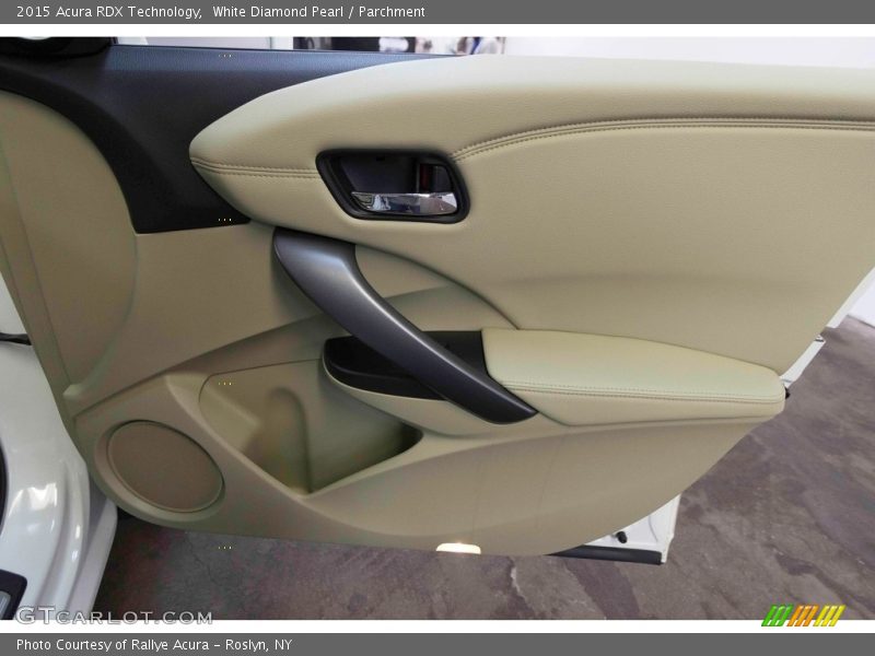 White Diamond Pearl / Parchment 2015 Acura RDX Technology