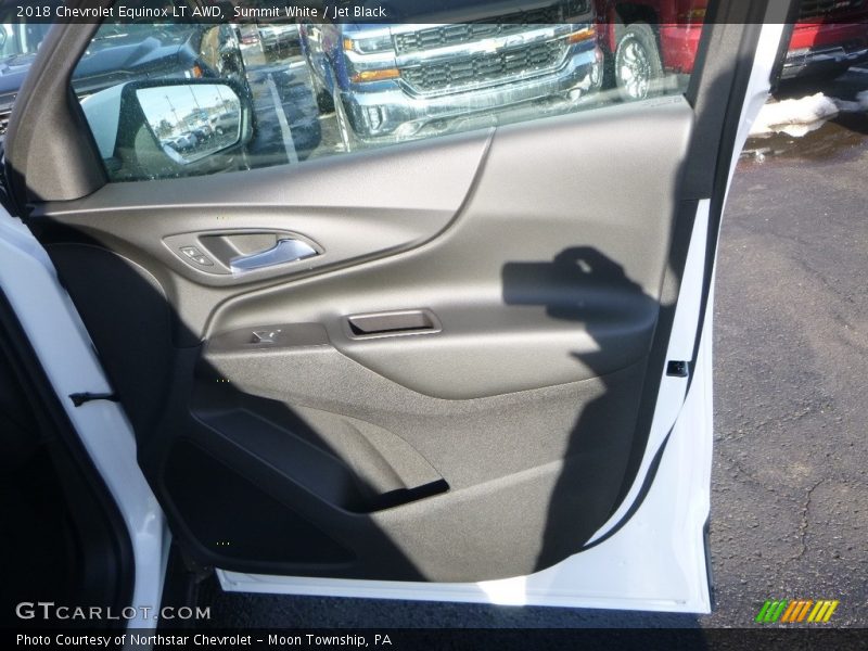 Summit White / Jet Black 2018 Chevrolet Equinox LT AWD