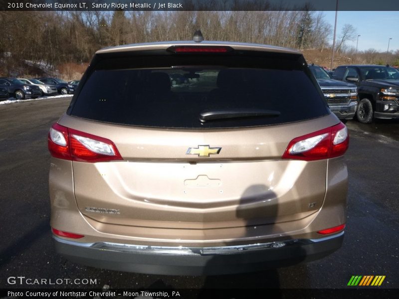 Sandy Ridge Metallic / Jet Black 2018 Chevrolet Equinox LT