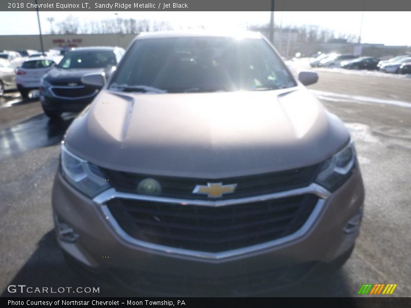 Sandy Ridge Metallic / Jet Black 2018 Chevrolet Equinox LT