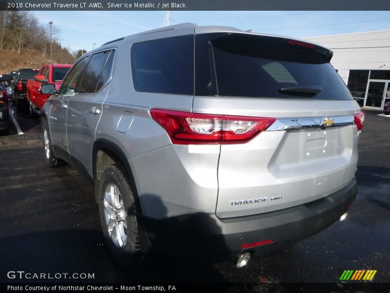 Silver Ice Metallic / Jet Black 2018 Chevrolet Traverse LT AWD