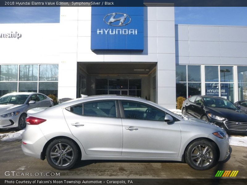 Symphony Silver / Black 2018 Hyundai Elantra Value Edition