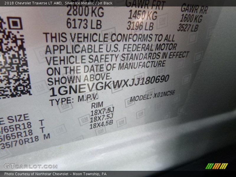Silver Ice Metallic / Jet Black 2018 Chevrolet Traverse LT AWD