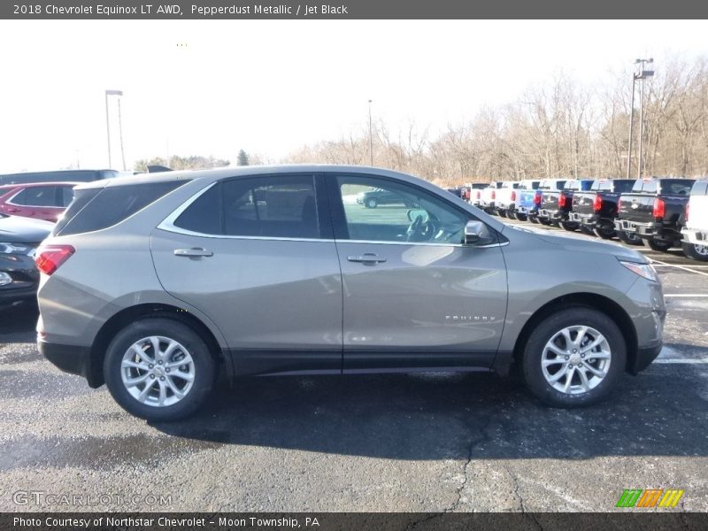 Pepperdust Metallic / Jet Black 2018 Chevrolet Equinox LT AWD