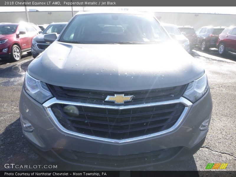 Pepperdust Metallic / Jet Black 2018 Chevrolet Equinox LT AWD