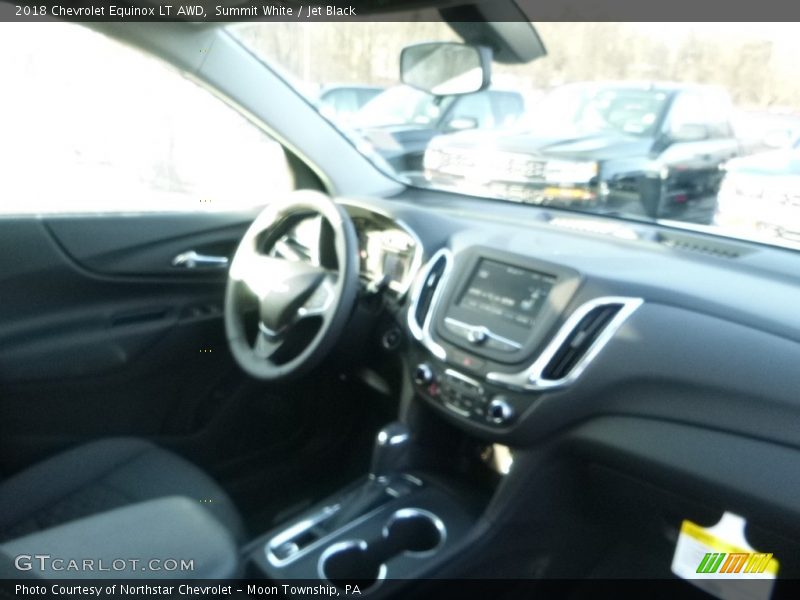 Summit White / Jet Black 2018 Chevrolet Equinox LT AWD