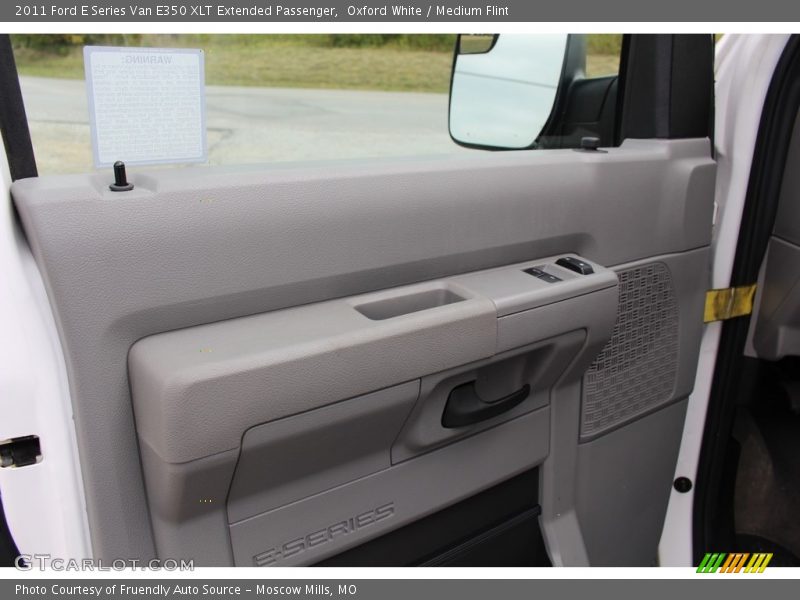 Oxford White / Medium Flint 2011 Ford E Series Van E350 XLT Extended Passenger
