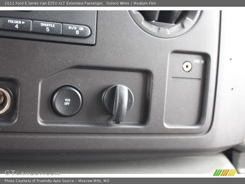 Oxford White / Medium Flint 2011 Ford E Series Van E350 XLT Extended Passenger