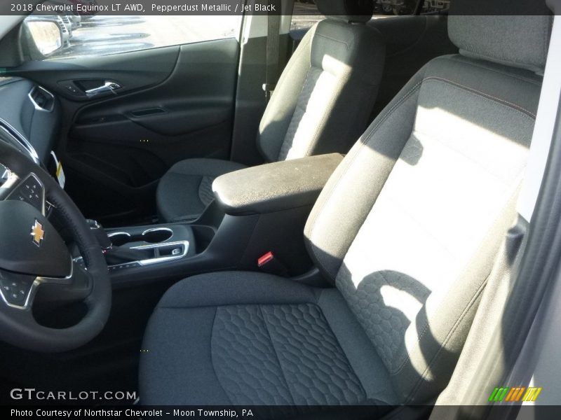 Pepperdust Metallic / Jet Black 2018 Chevrolet Equinox LT AWD